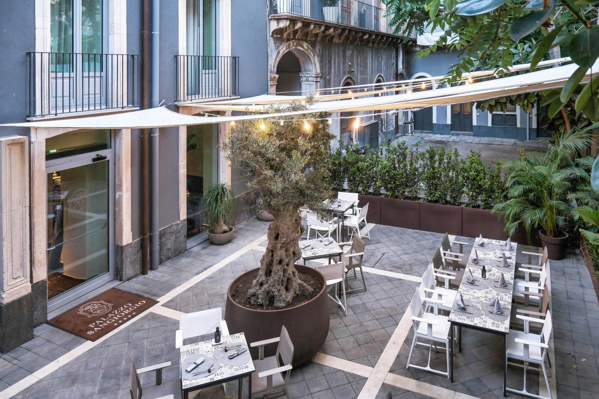 Palazzo Sangiorgio 5* Catania